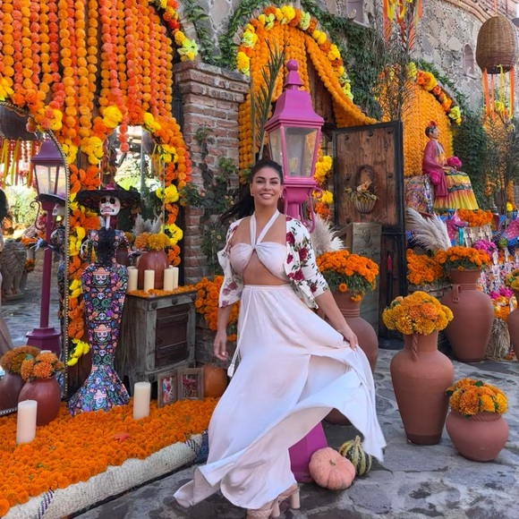 Meet your Posher, Kourtney - Picture 2 of 8